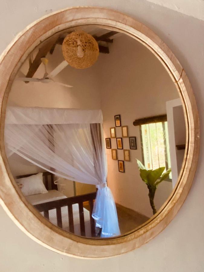 Cafe Ceylon Bed & Breakfast Koggala Eksteriør bilde